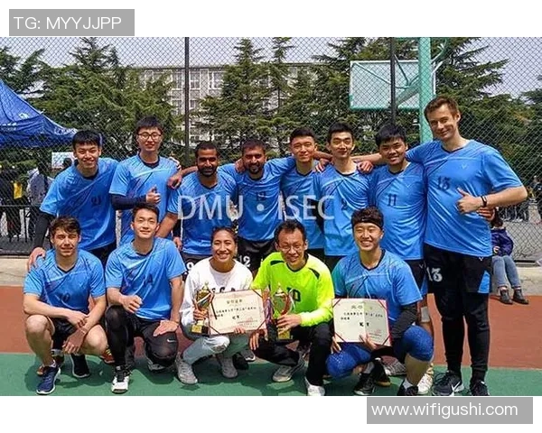 武汉排球队在邀请赛中的默契配合与战术执行分析 武汉排球队在邀请赛中的默契配合与战术执行分析